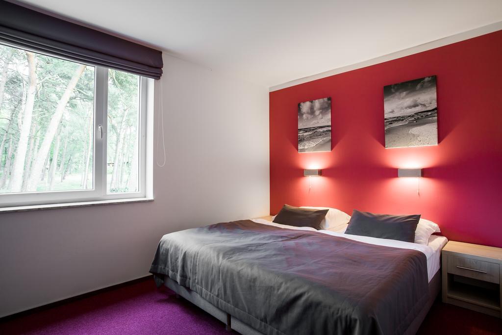 Hotel *** Nat Krynica Morska Eksteriør billede