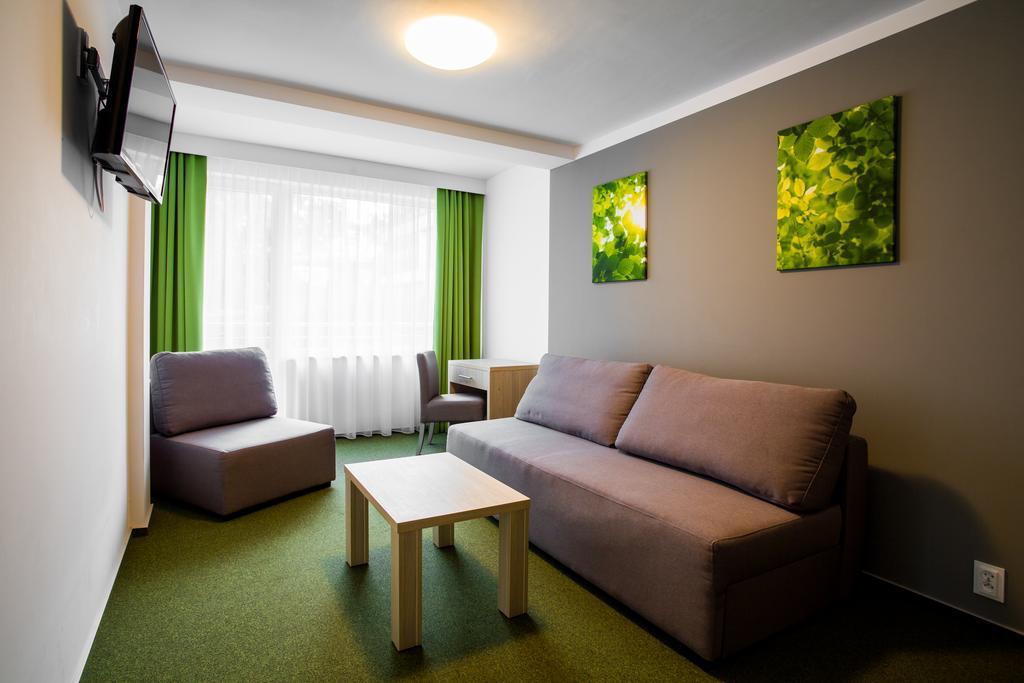 Hotel *** Nat Krynica Morska Eksteriør billede