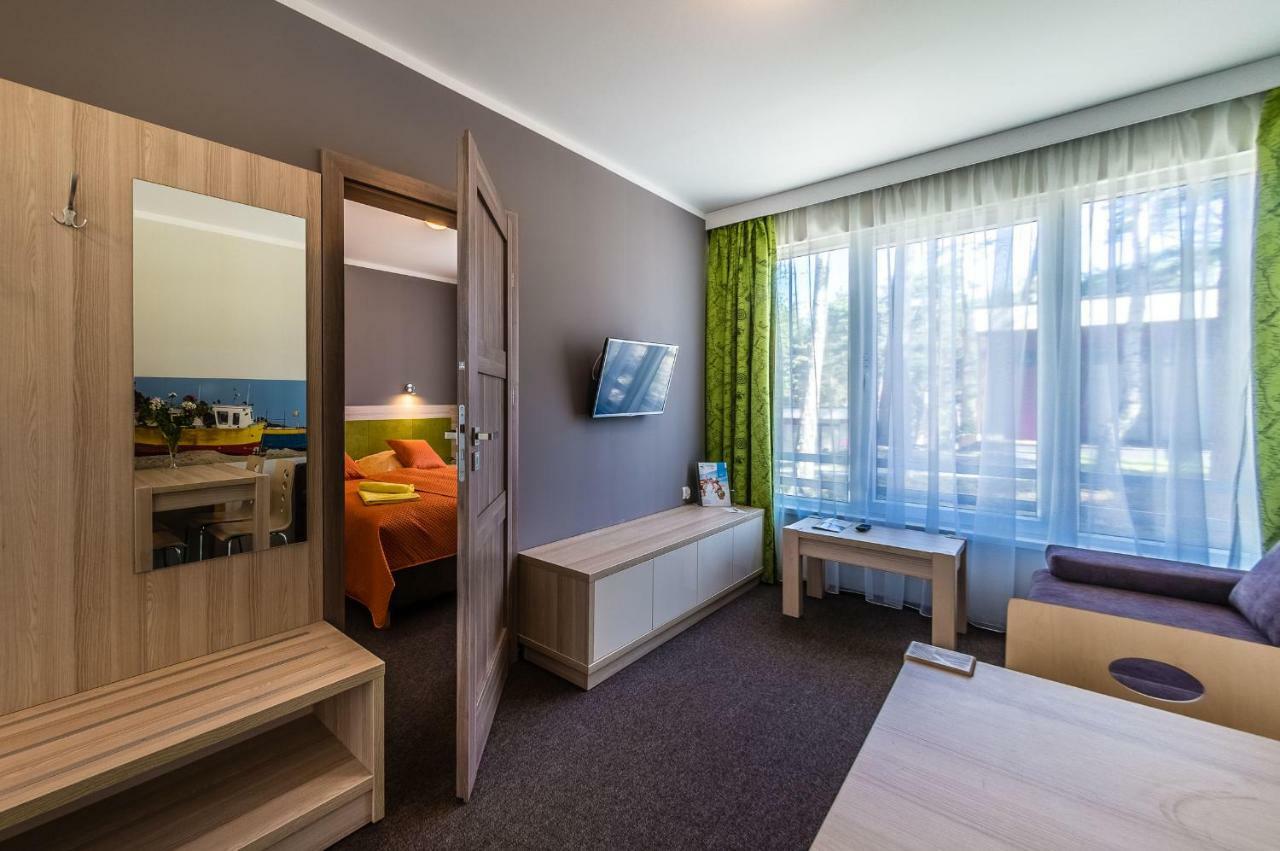 Hotel *** Nat Krynica Morska Eksteriør billede